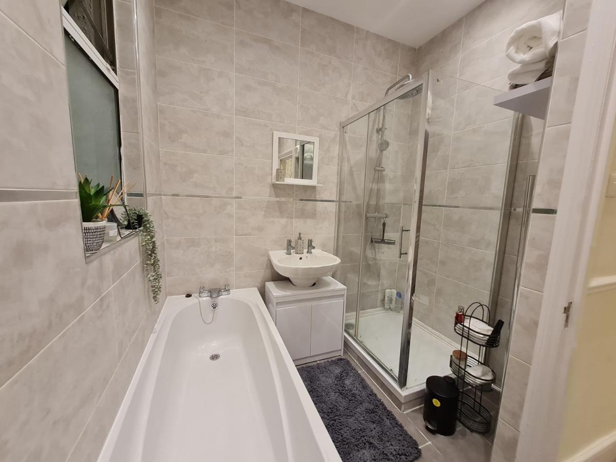 Double Room In Shared Flat Λονδίνο Εξωτερικό φωτογραφία